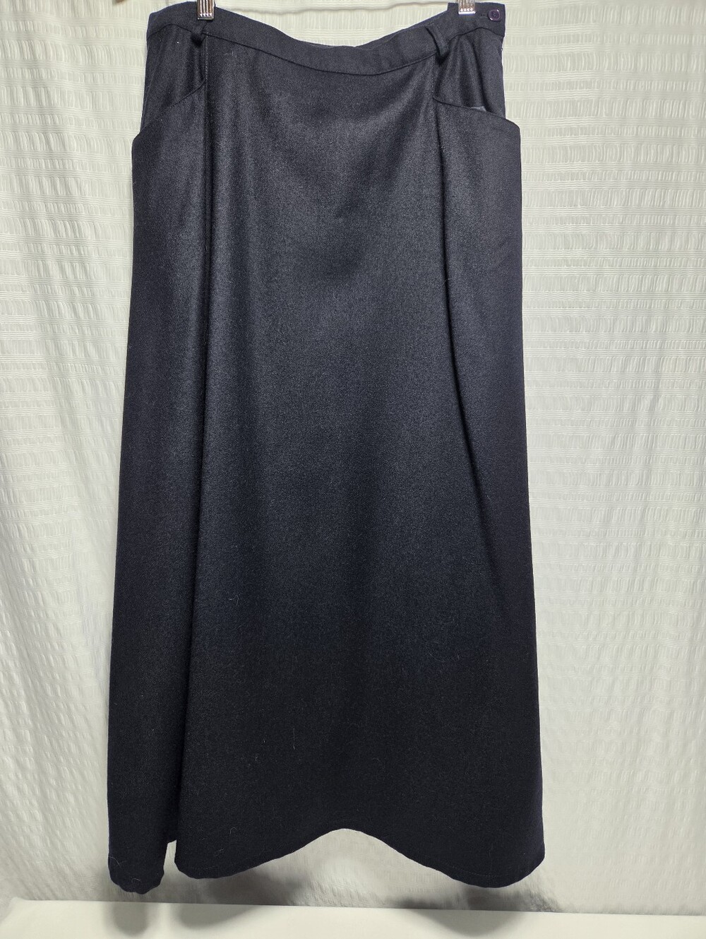 Vintage Herman Geist 100% Wool A-line Maxi Skirt In Navy. Size 12(8-10)